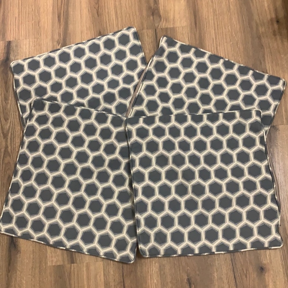 Four throw pillowcases